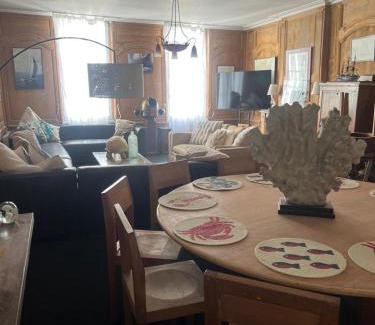 La Rochelle City Centre Apartment | lieu cosy, Vieux Port à pied