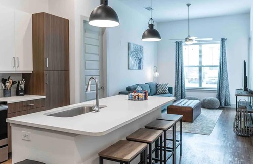 Midland Apartment | Life is easier when it’s comfortable