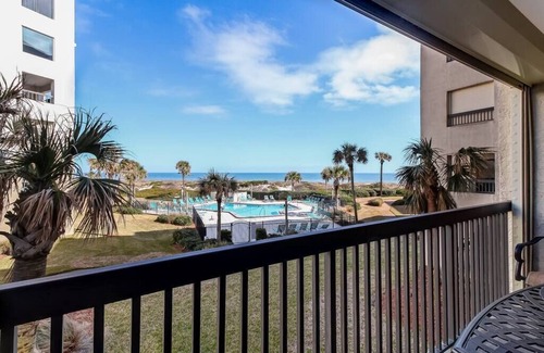 Amelia City Condo | Life Is Swell | Oceanfront, Pool, & Tennis