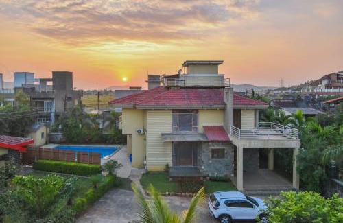Lonavala Villa | Lifeline Villas - Luxurious Taraangan 4 Mountain View Villa With Biggest Pool And Huge Open Area