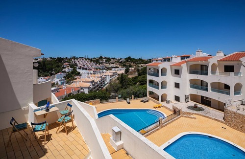 Carvoeiro Apartment | Light airy 2 Bed/2 Bath Luxury Apartment, 450M to Beach & Village. Pools