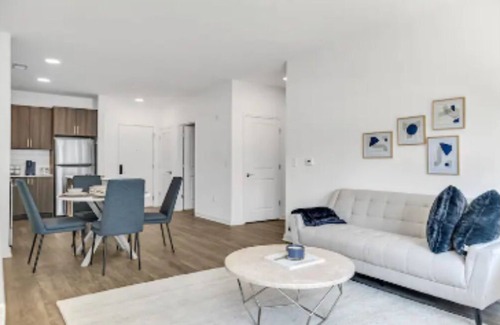 McLean Apartment | Light & Blue Elegance Cozy 2BR w Amenities, Tysons + Gym/Mall/Pool