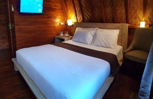 Wonosari Resort | Light Blue Villa