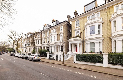 South Kensington Apartment | Light-filled 2-Bedroom Chelsea Apartment