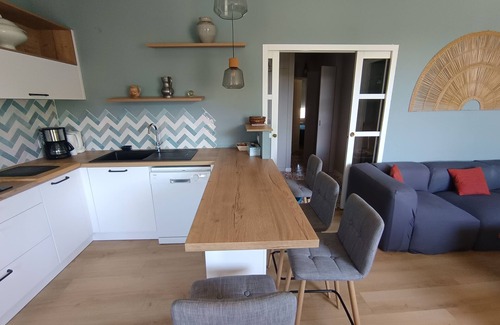 Aigues-Mortes Apartment | Light-filled apartment with breathtaking views.