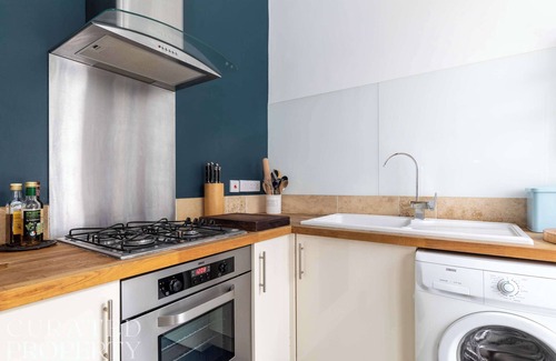 Bath Apartment | Light-filled Period Apartment - Central Bath