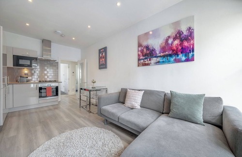 Pembridge Apartment | Light & Modern 2-Bed Notting Hill Apartment