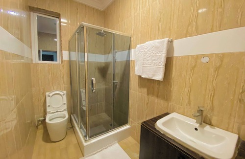 Ojodu Hotel | LIGHT SPRING HOTEL