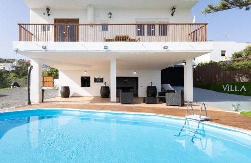 Fasnia Villa | Lightbooking Villa Arali - Lujo renovado en Tenerife