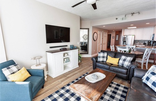 Gulf Shores Condo | Lighthouse 1812 - Newly Remodeled Master Bath!
