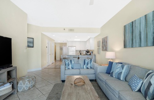 Gulf Shores Condo | Lighthouse 608 - Great Location on the Gulf-Gulf Shores-Signature Properties