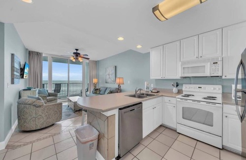 Gulf Shores Condo | Lighthouse 716 Breezy Coastal Escape Laid Back Fun