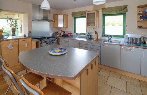 Newport Cottage | LIGHTHOUSE HILL, family friendly in Mulranny, County Mayo