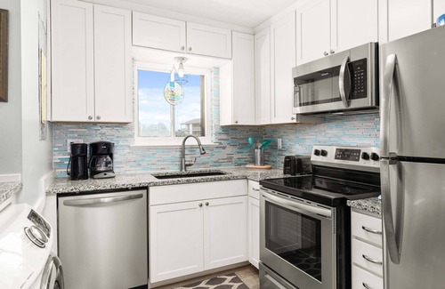 Tybee Island Condo | Lighthouse Point 20B | Ocean Views, Community Pool