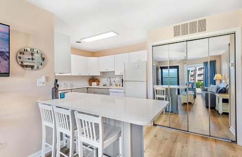 Caine Woods Villa | Lighthouse Point Villas