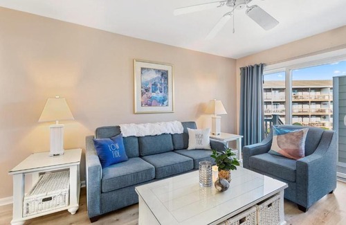 Caine Woods Villa | Lighthouse Point Villas
