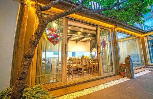 Dayan Old Town Hotel | Lijiang View Holiday Inn