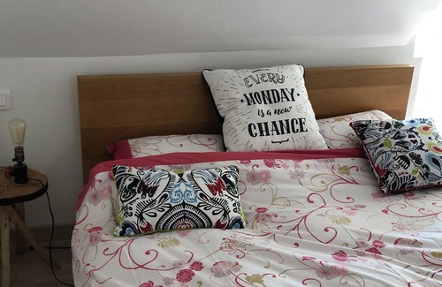 Saint-Satur House | LIKE AT HOME 5 bedrooms sleeps 18 FREE BREAKFAST MEAL POSSIBLE 10/13€