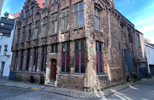 Historical Center Bruges Bed & Breakfast | like in the middle ages bed & breakfast with WiFi in charming Brugge