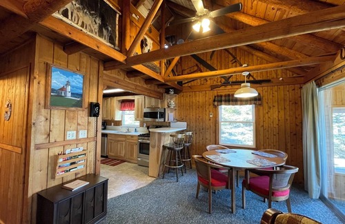 Drummond Island House | Like No Otter on Drummond Island