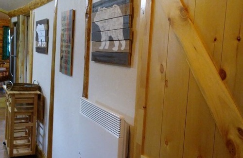 Dubois Cabin | Lil' Cabin On The WInd - Dubois- Close to Yellowstone- on the Wind River