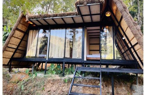 Kanthalloor Bed & Breakfast | Lil Thatched camp