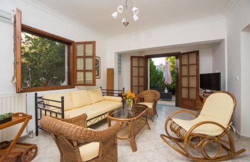 Filerimos House | Lila's house