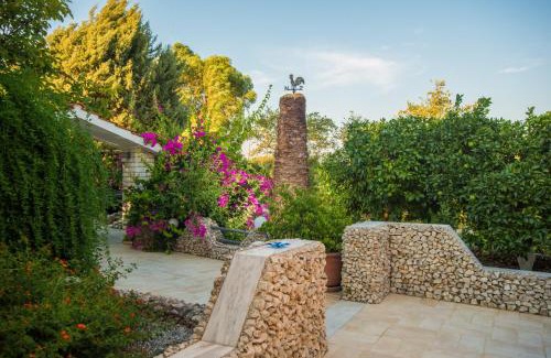 Filerimos House | Lila's house