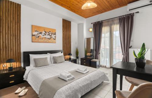 Lilaia Hotel | Lilea's Castle