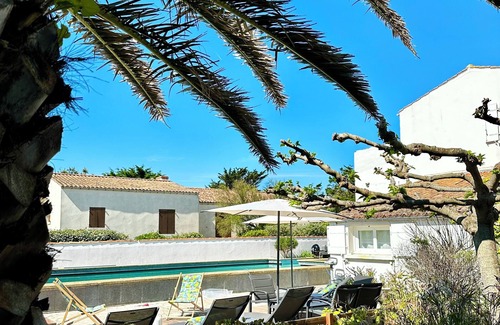 Saint-Denis-d'Oleron Villa | Lili - Large villa with pool in Oléron