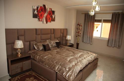 Oujda Apartment | « Lilia-appart » Luxe, confort et calme dans 130 m2 et 4 chambres avec garage au cœur d’Oujda.