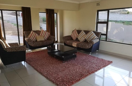 Butterworth House | Lillies Guest lodge