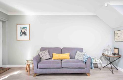 Canford Cliffs House | Lilliput Hideaway 5 mins from Sandbanks Beach