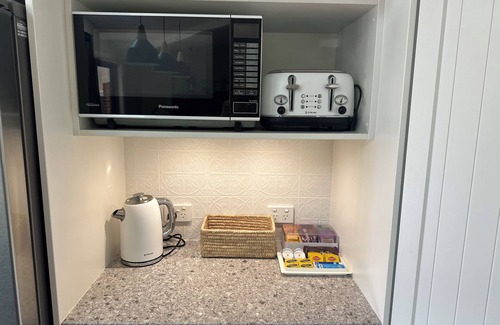 Turvey Park House | Lilly Pilly House luxury and convenience