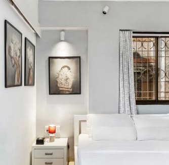 Ranwar Apartment | Lilou Studio Bandra W by The Bombay Home Company