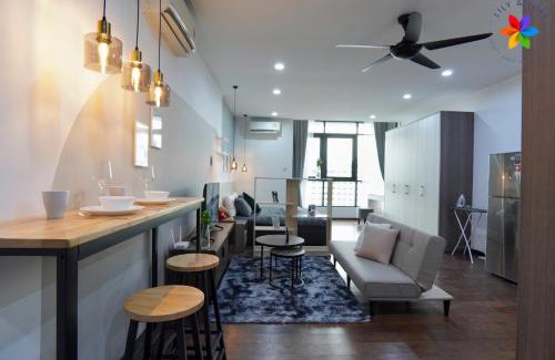Bandar Sri Permaisuri Apartment | Lily and Loft - Queensville @ Kuala Lumpur - Netflix