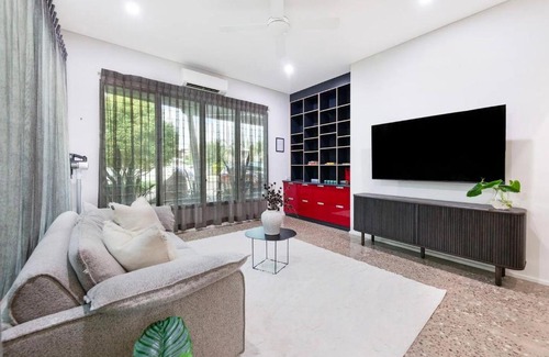 Parap House | Lily Pad Retreat - A Luxe Poolside Parap Oasis