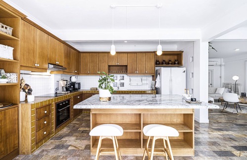 Ban Chang House | Lily Provenance, The Sea Close By