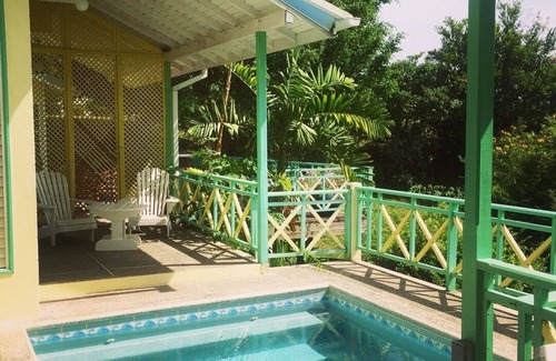 Black Rock House | Limbo Townhouse/5 mins from beach