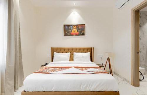 Greater Noida Villa | Lime Tree Stay Vista Villa