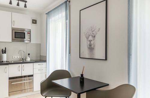 Altstadt Sudwest Apartment | Limehome Ingolstadt Bauhofstraße