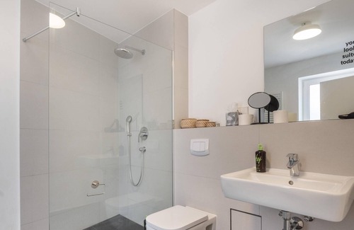 Zentrum-West Apartment | limehome Leipzig Jahnallee | 1-BR Suite + balcony