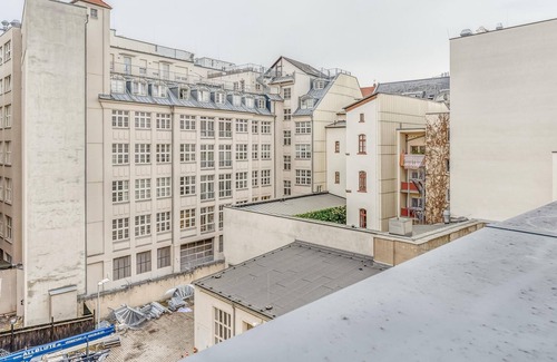 Old Town Apartment | limehome Leipzig Ritterstr. | Suite L