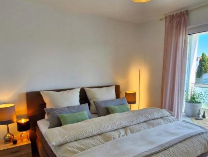 Niedernberg Apartment | Limes2Living-Loggia-Self check-in-Gratis parken