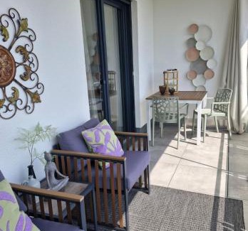 Niedernberg Apartment | Limes2Living-Loggia-Self check-in-Gratis parken