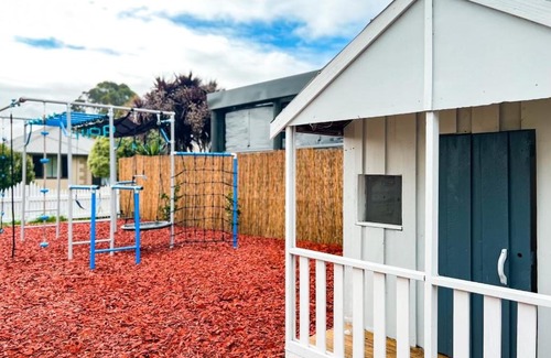 Yahl House | Limestone House - KMW Holiday Homes