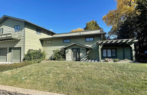 Webster House | Limited summer dates Lakefront sandy beach, sunroom, sauna, game room, kayaks!