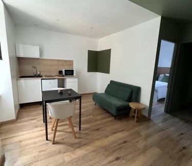 Limoges Apartment | Limoges Sud-LesCinqSuites Le Saint Laurent-DABNB