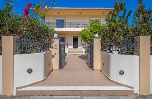 Ixia Villa | Lina's Amazing House in Ialysos