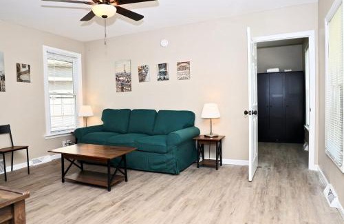 Norwood House | Lincoln, 1 Bedroom House near Xavier & Downtown